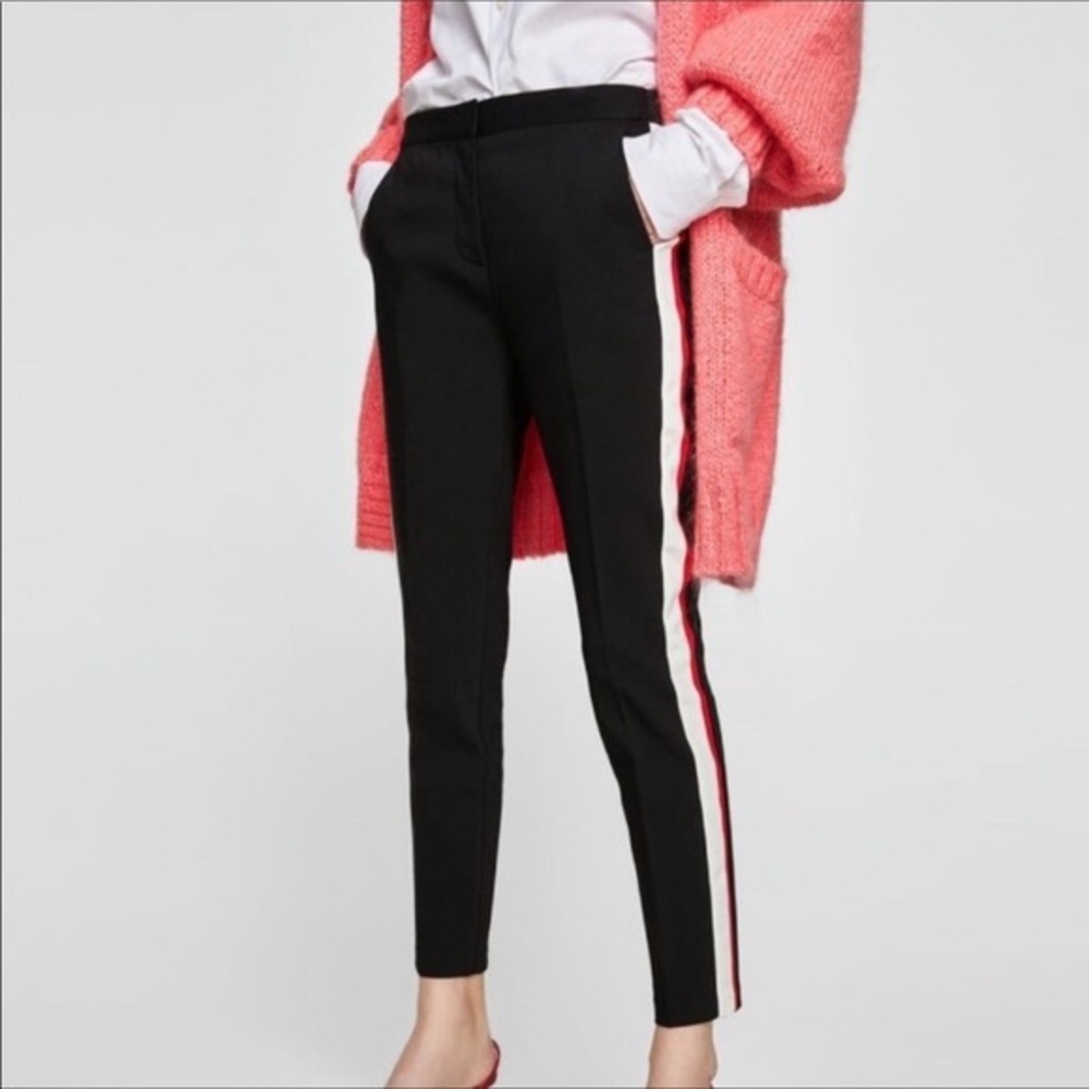(A55) Zara Basic‎ Skinny Side Striped Trouser, Size Small